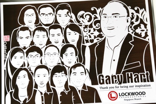 Cutteristic – Corporate Gift Lockwood International Gary Hart 2 Sketsa wajah paper cutting untuk kado farewell perusahaan yang unik & eksklusif, tanda perpisahan untuk atasan, bos/kolega