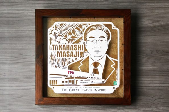 Cutteristic – Kado Expatriate TPR Takamashi Masaji (1) Sketsa wajah paper cutting untuk kado farewell perusahaan yang unik & eksklusif, tanda perpisahan untuk atasan, bos/kolega